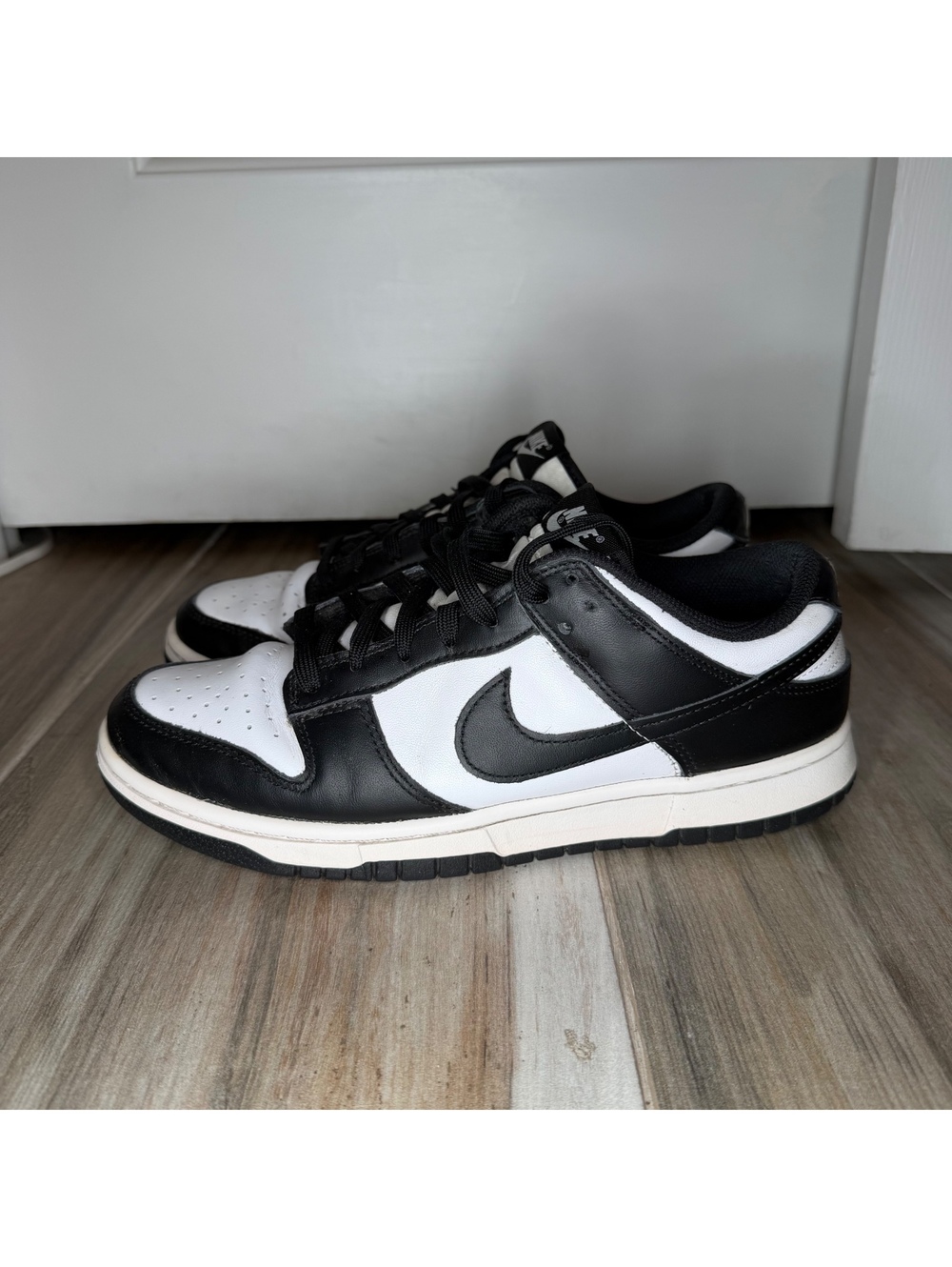 Nike Panda Dunks Black White Low Top DD1053 Sneaker Shoes Womens Sz 10
